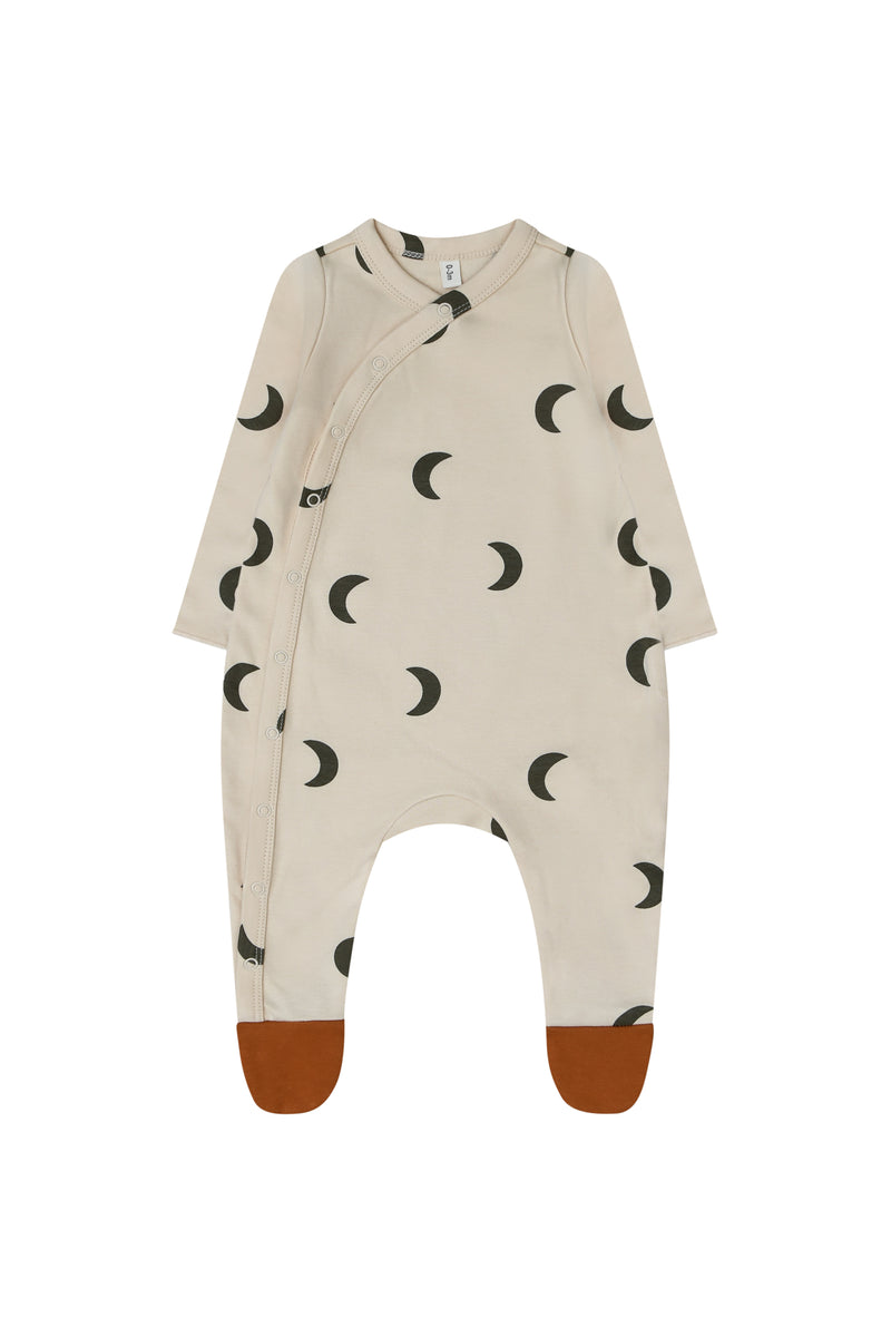 Desert Midnight Suit w/ contrast feet