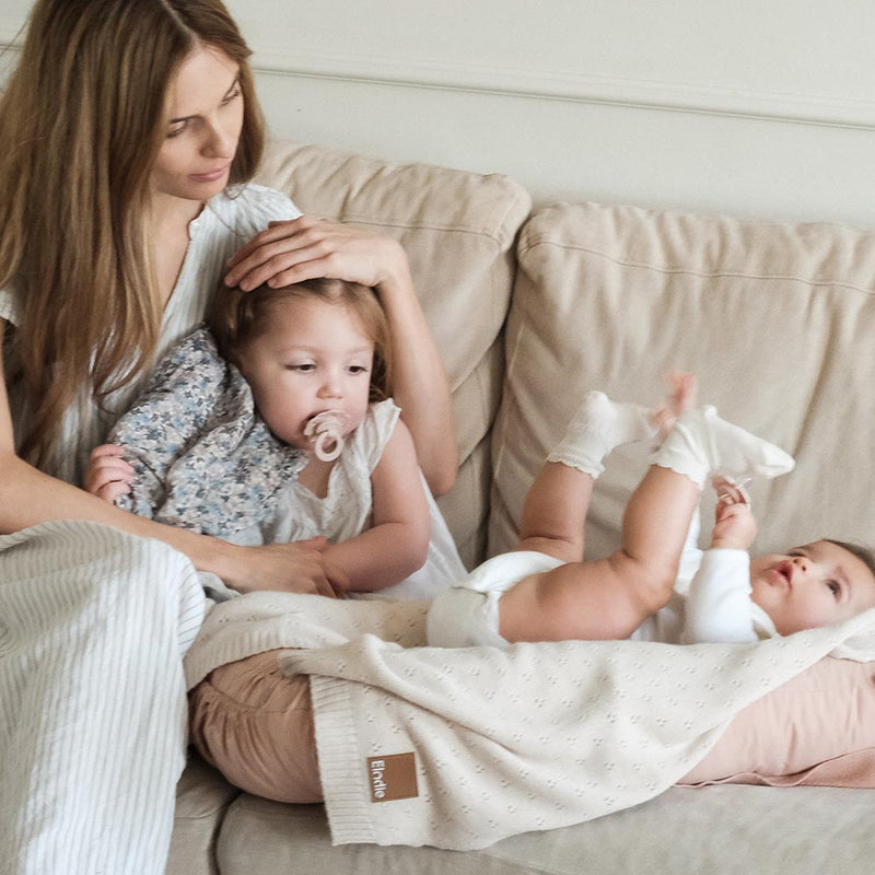 Pointelle Blanket-Creamy White