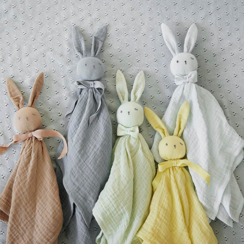 Blinkie-Blushing Pink