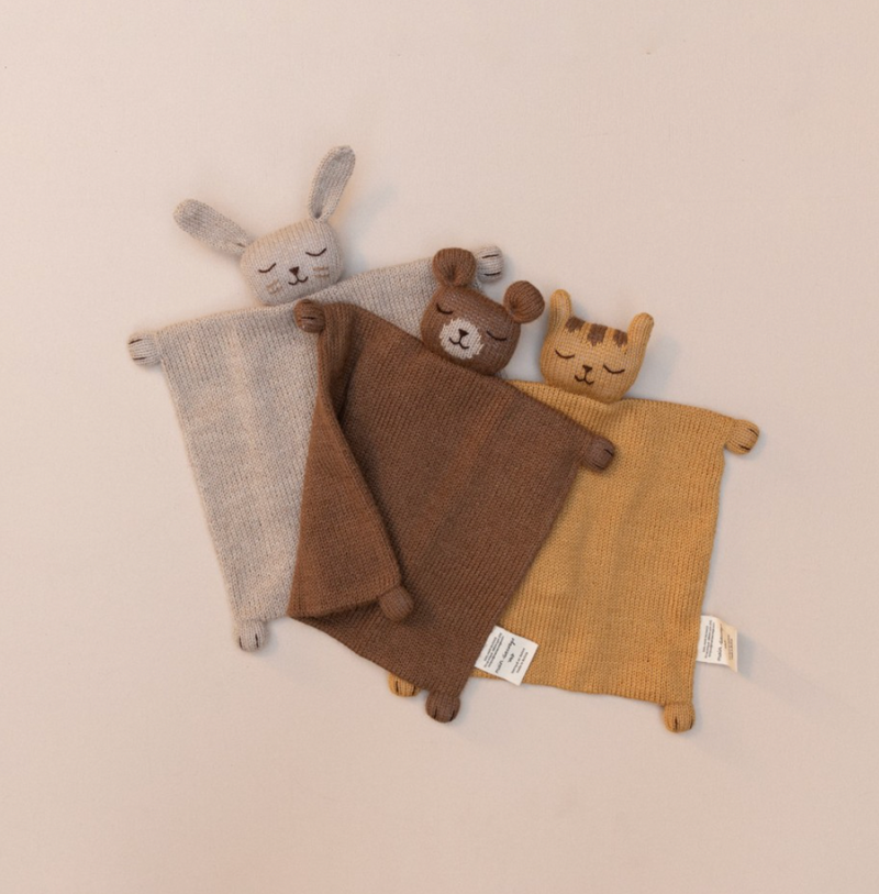 Knit cuddle cloth 安撫巾| bunny sand