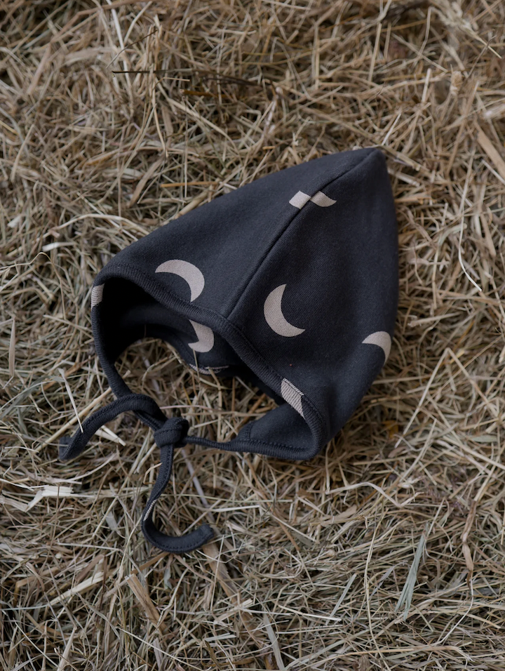 Black Midnight Pixie Bonnet
