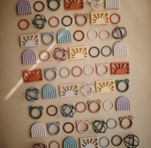 Mushie Teether Sun 牙膠 (Shifting Sand)