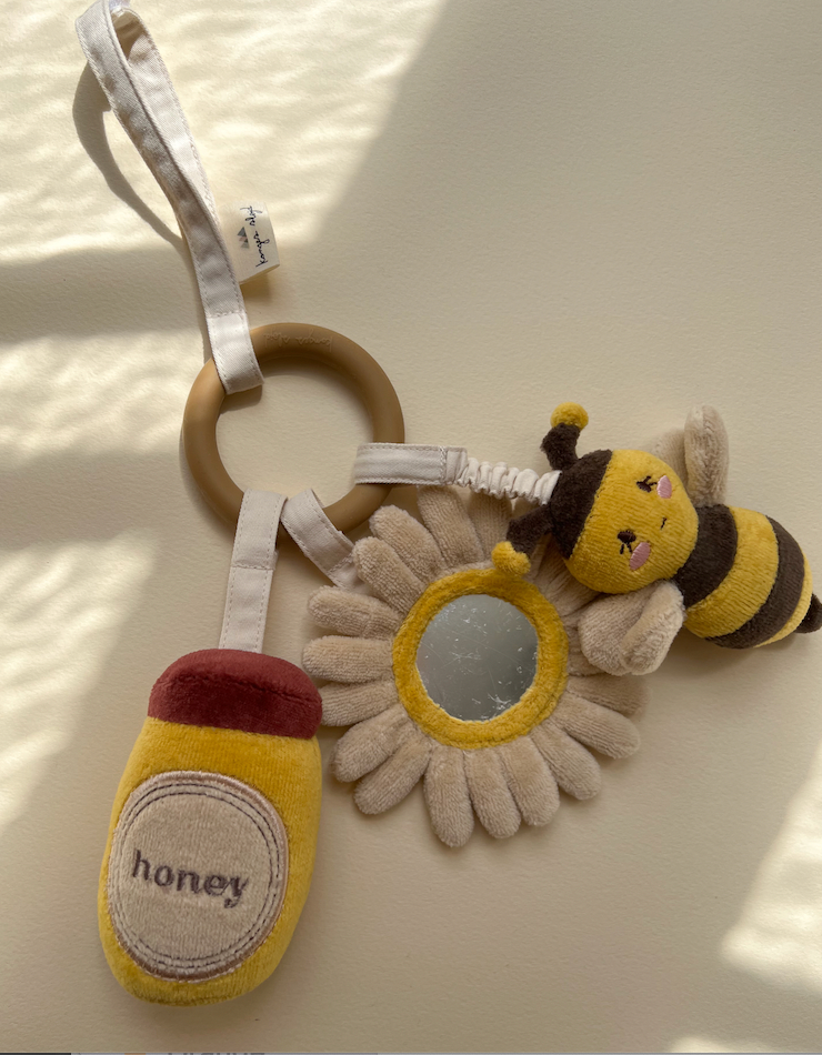 ACTIVITY RING BEE